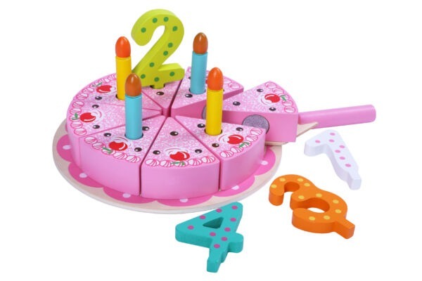GT61303 Wooden birthday cake GT61303 Wooden birthday cake